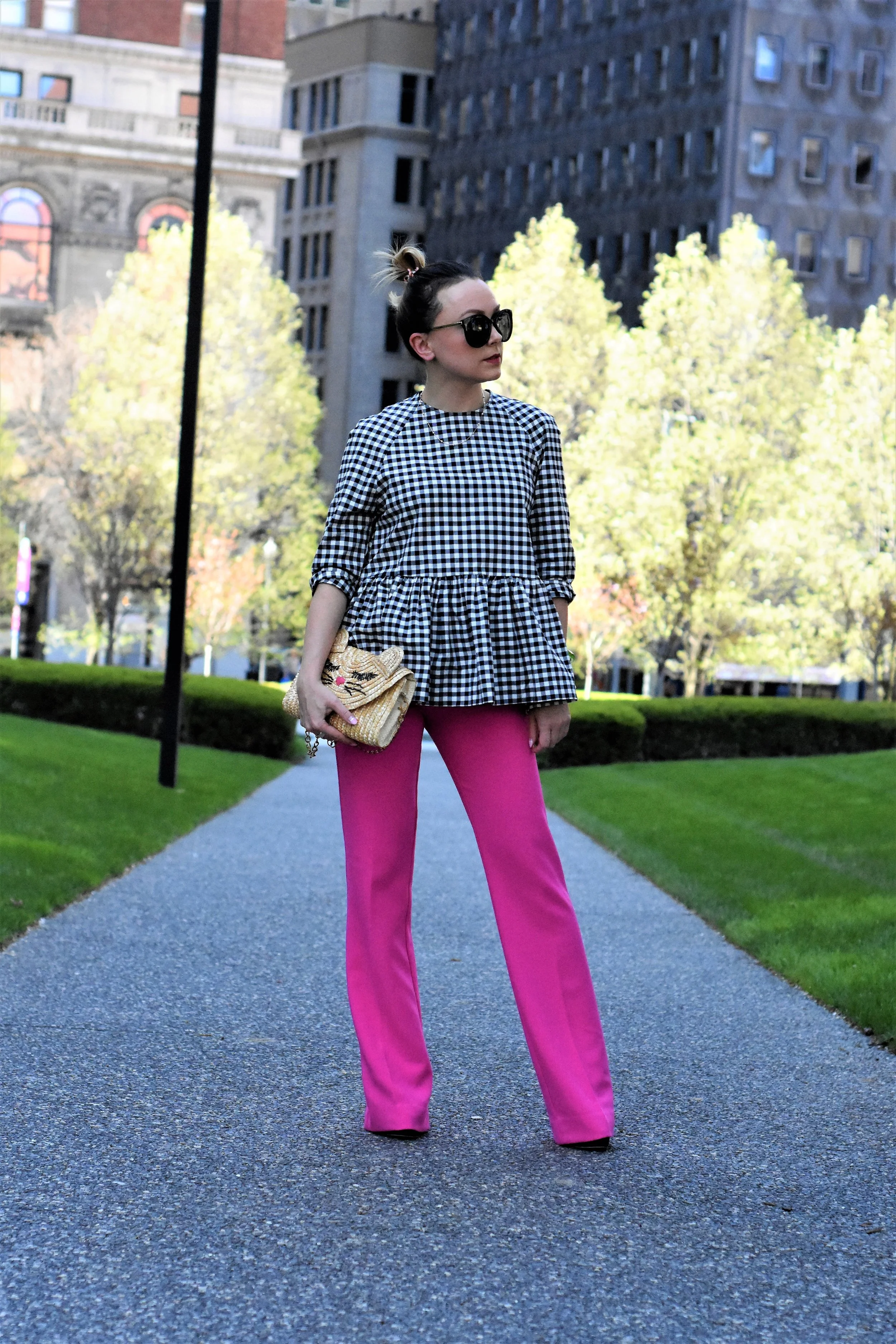 how to wear bright pink pants