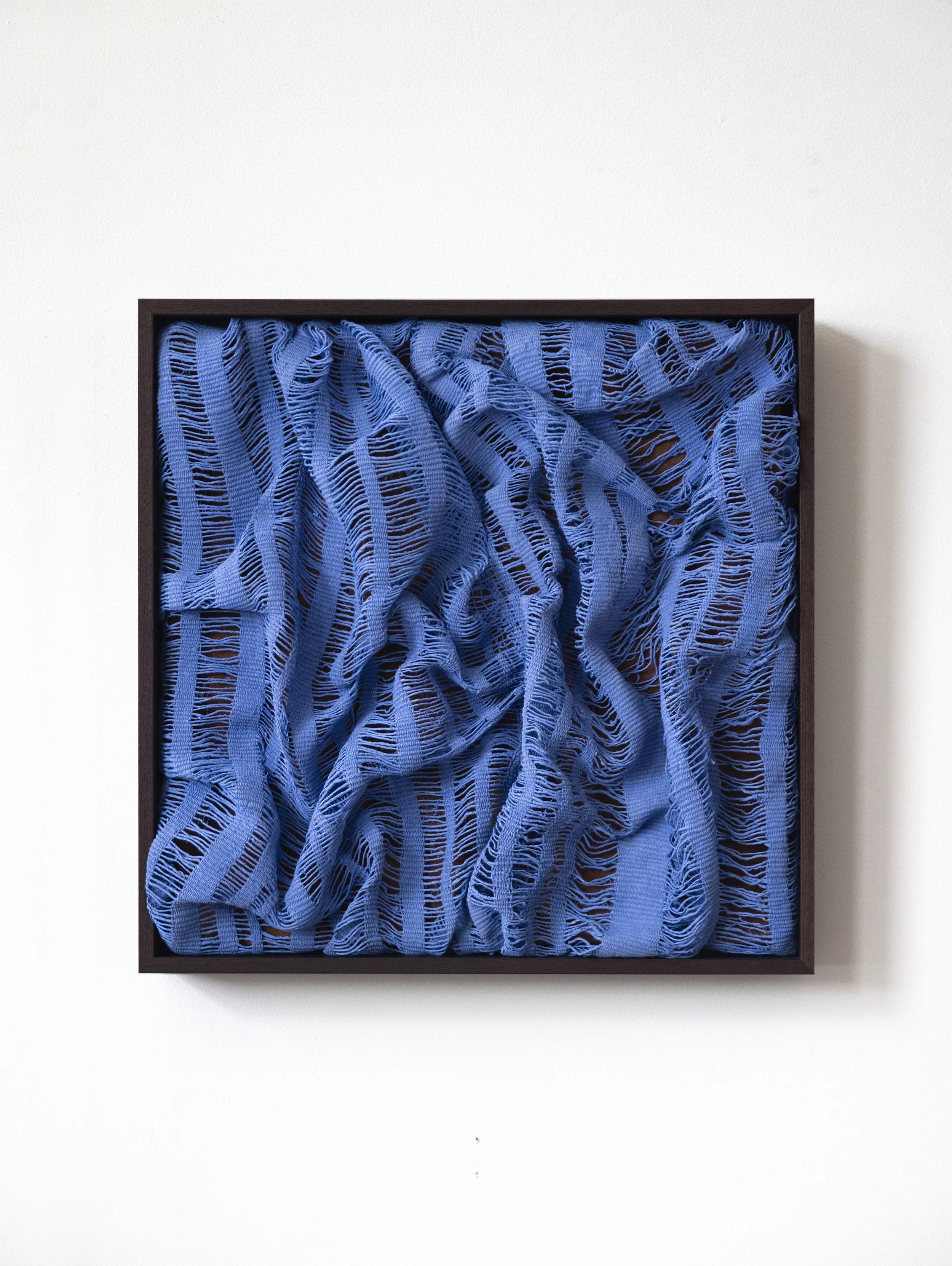 CrossingThreads_LIMINAL_SCULPTURAL_FRAME__0001_1.jpg