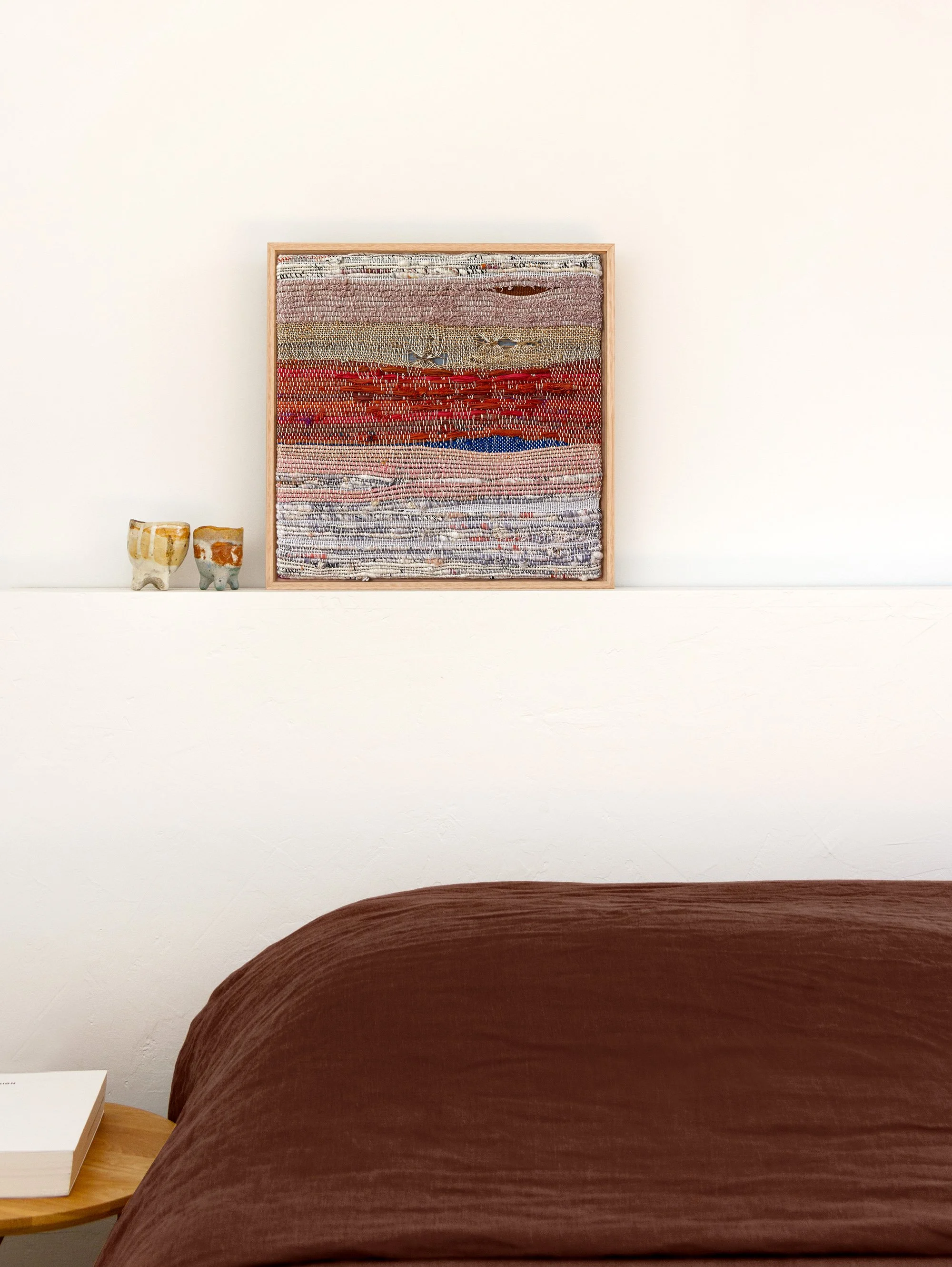 CrossingThreads_SUNKISSED_FRECKLES_02__0007_BED LEDGE.jpg