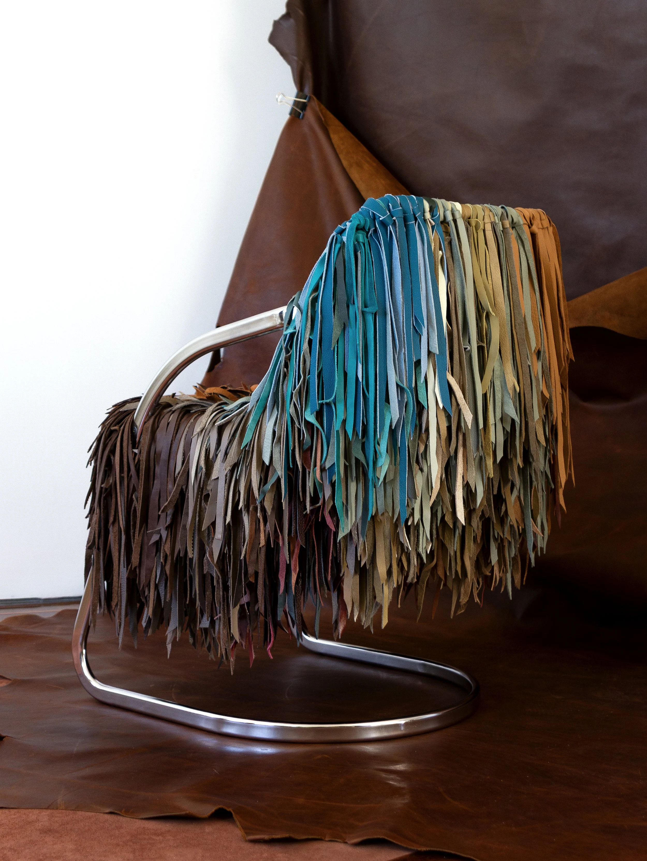 CrossingThreads_VESTIGE_CHAIR_PRODUCT__0007_7.jpg