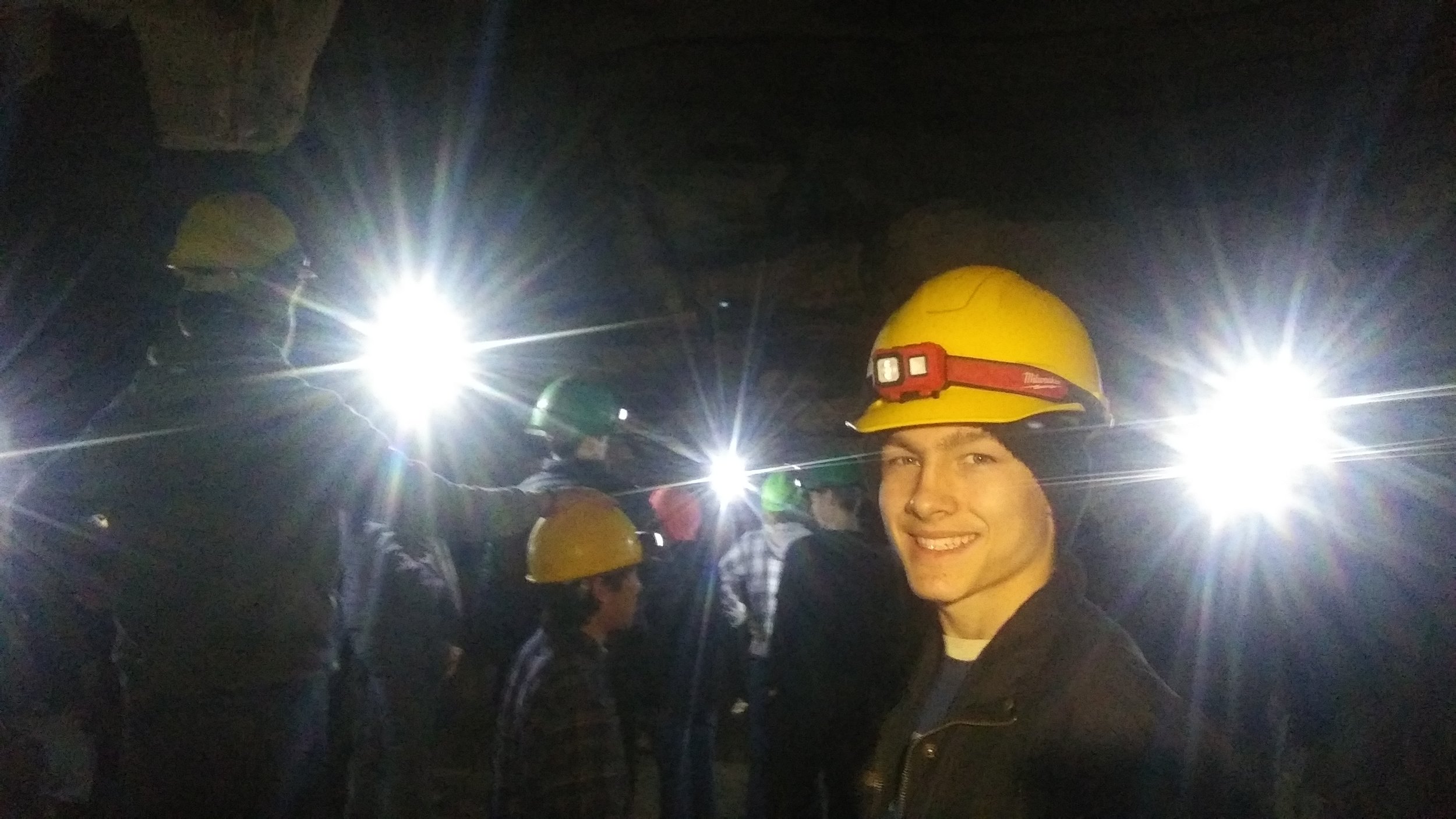  Caving with Fraternus Brothers 