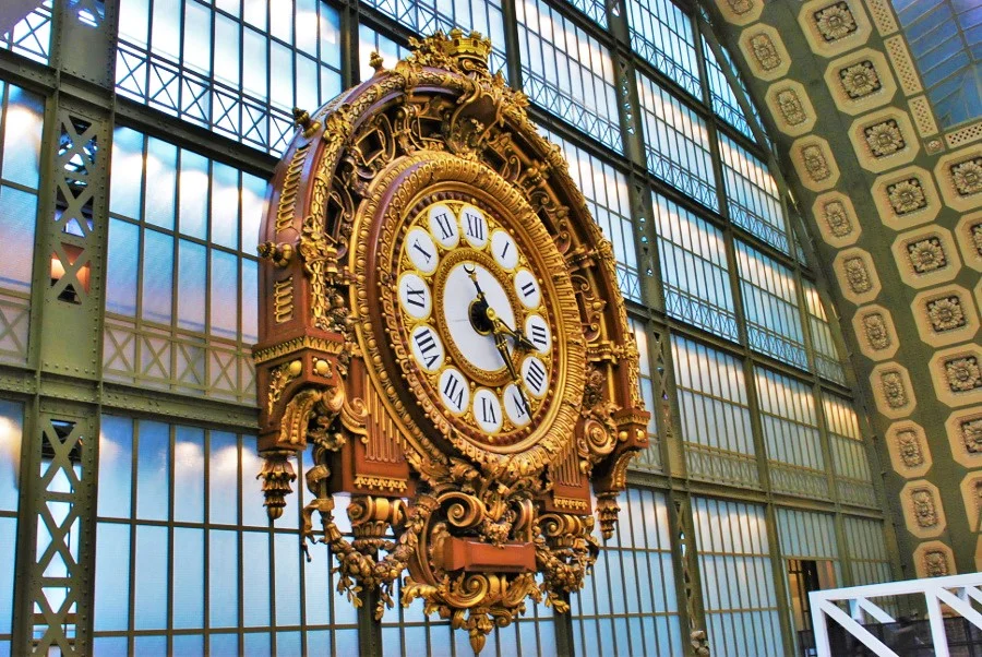 time travel in Musée D'Orsay