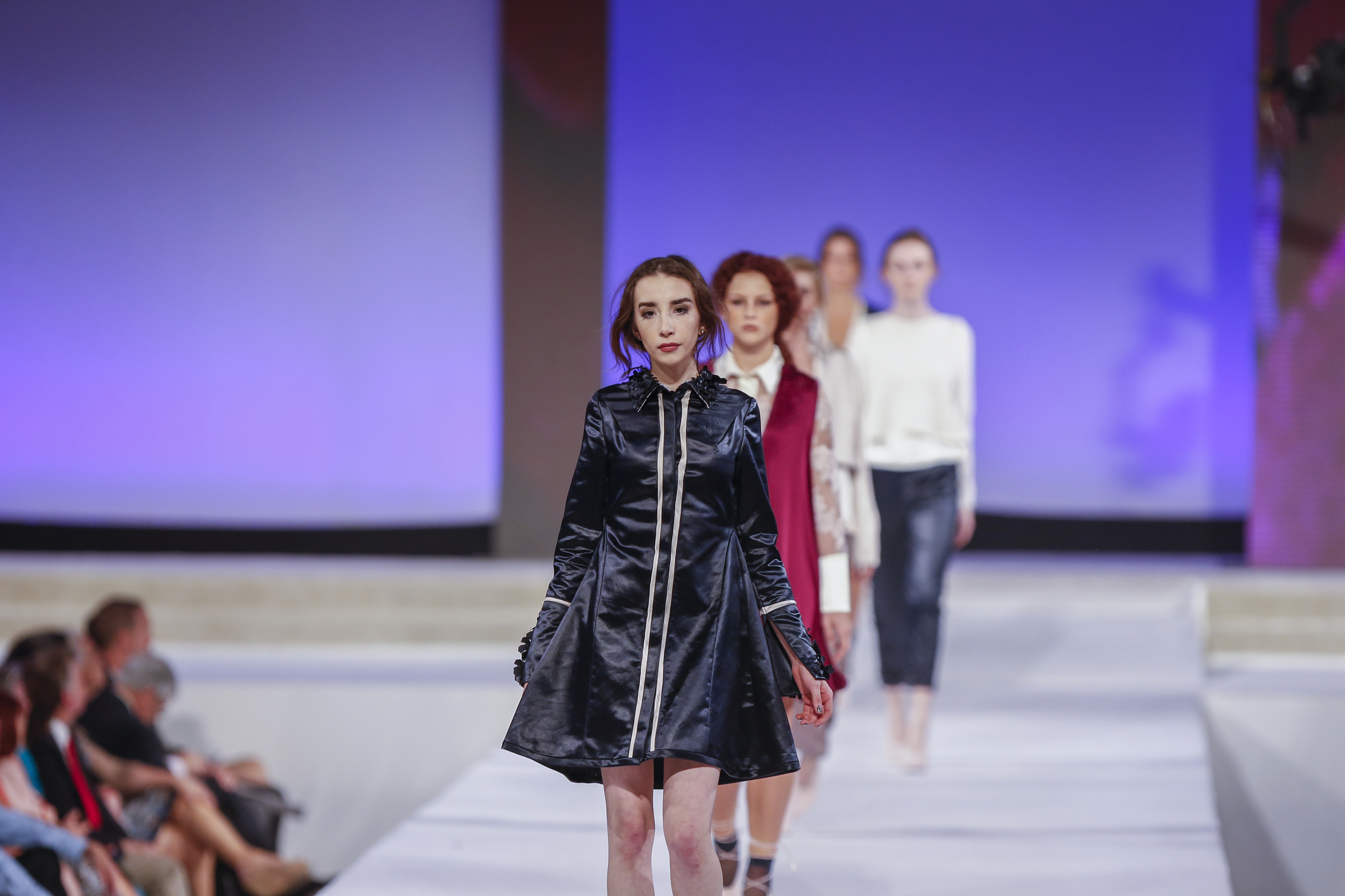 160429jfDAAPFashionShow1555.jpg