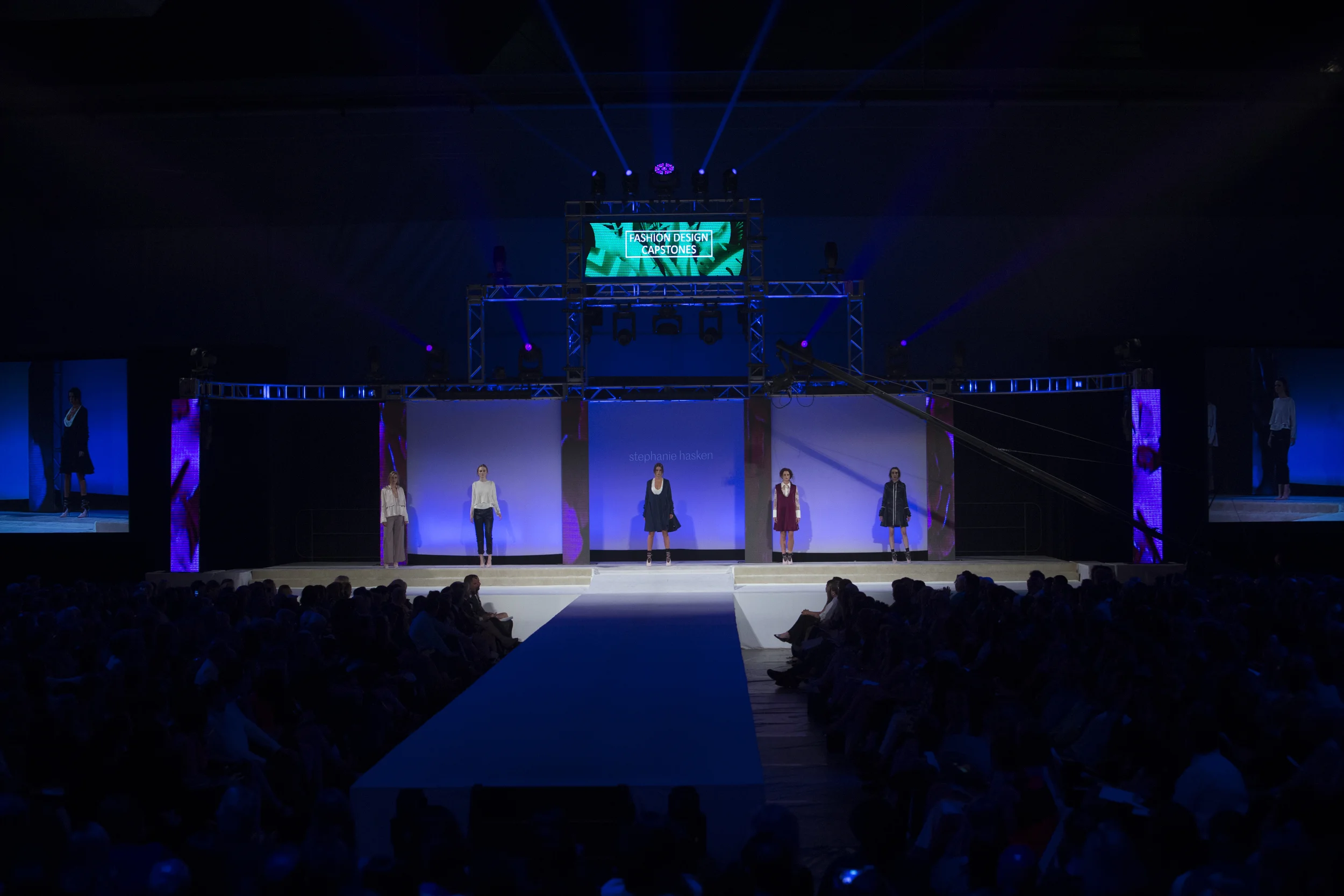 160429jfDAAPFashionShow0270.jpg