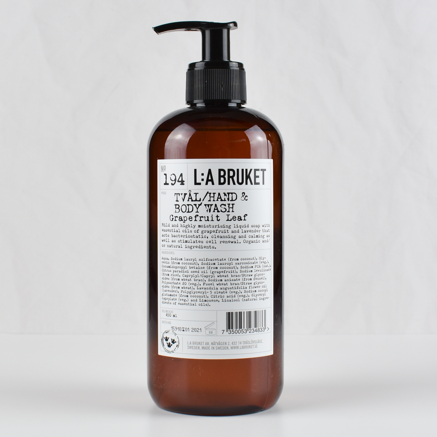 LAB-hand-and-body-wash-grapefruit-leaf-swedish-house-at-home.jpg