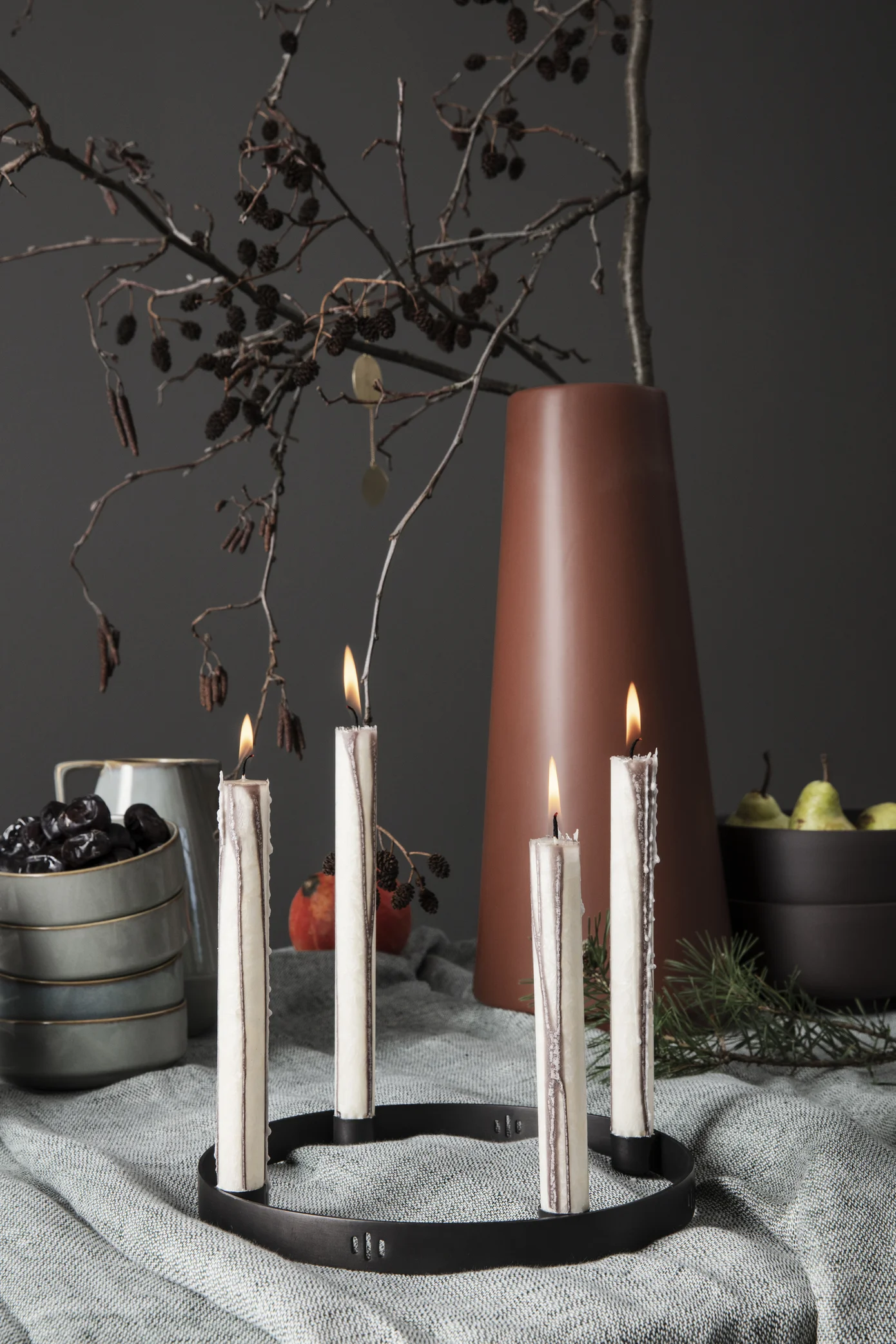 Ferm-Living-Balck-circle-candleholder-large-1.jpg