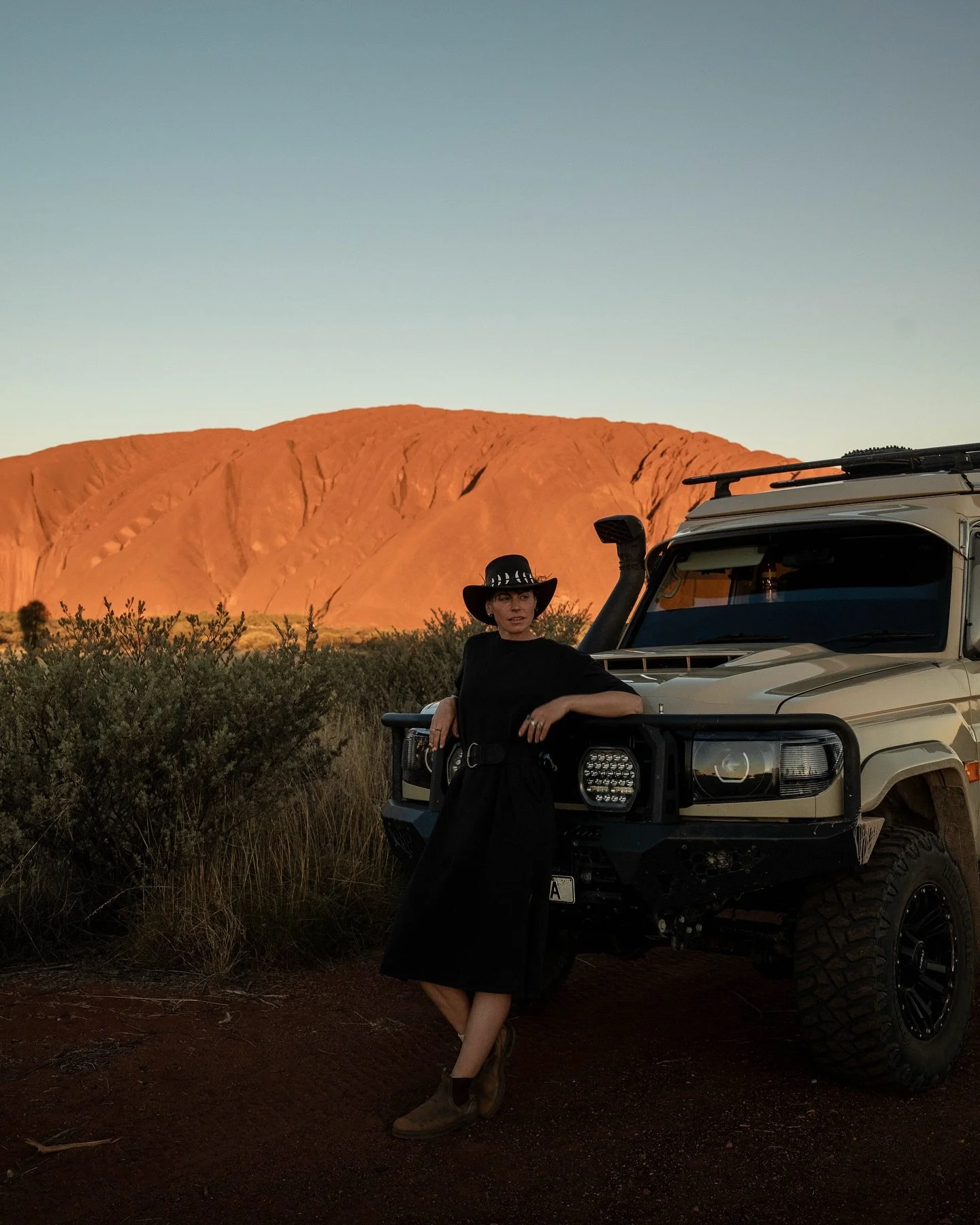 Dreams do come true 🐫

From Australia&rsquo;s east coast, across the raw red heart of the Simpson Desert, until I finally stood before Uluru.

Approximately 3,000 km, 35&ndash;40 hours of driving (plus desert detours), blazing sun, endless dunes, an
