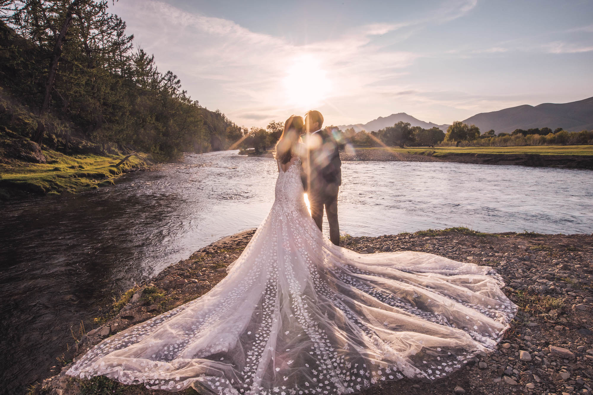 Kara & Nic - Mongolia Prewedding 18.jpg