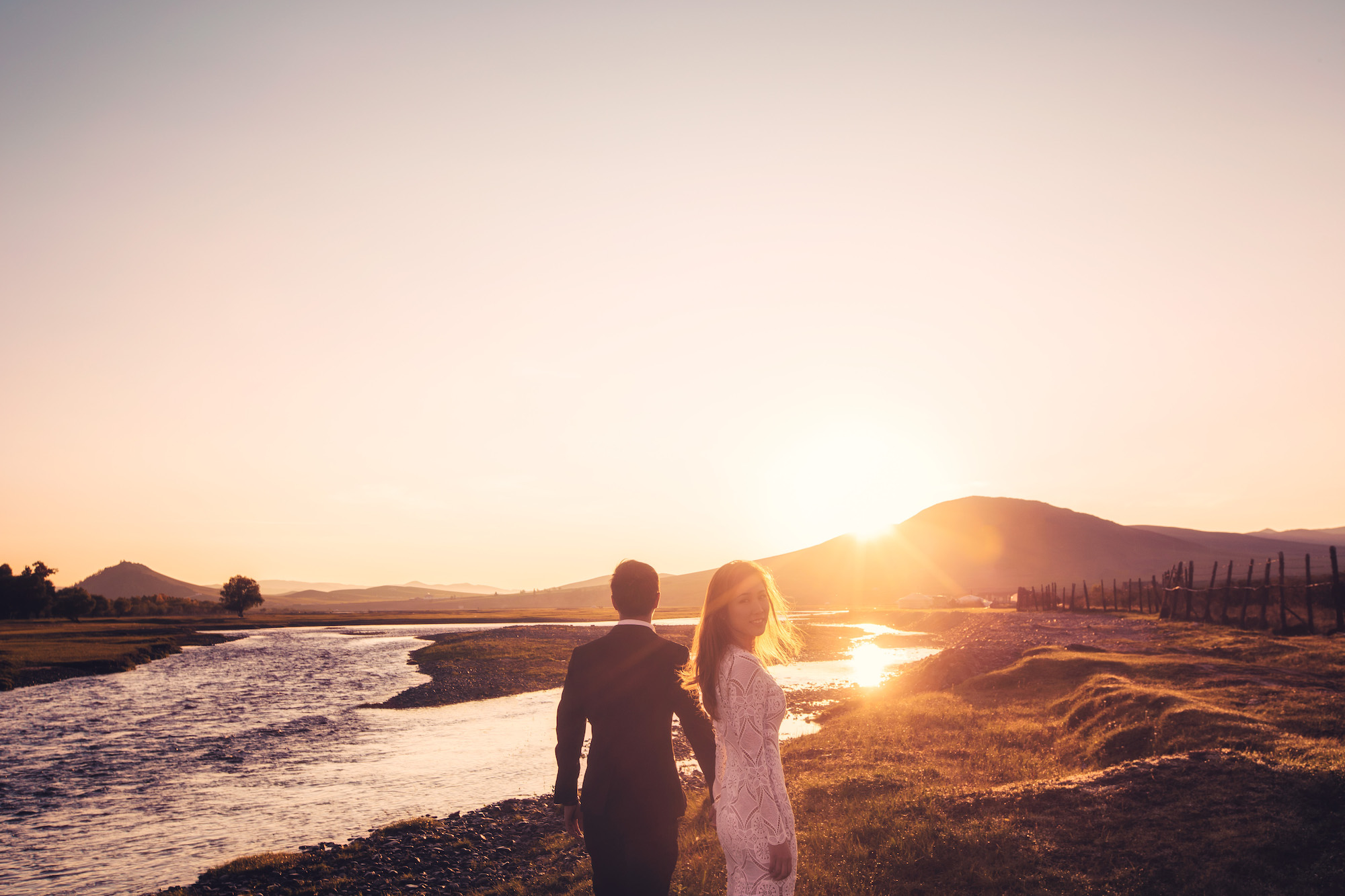 Kara & Nic - Mongolia Prewedding 25.jpg