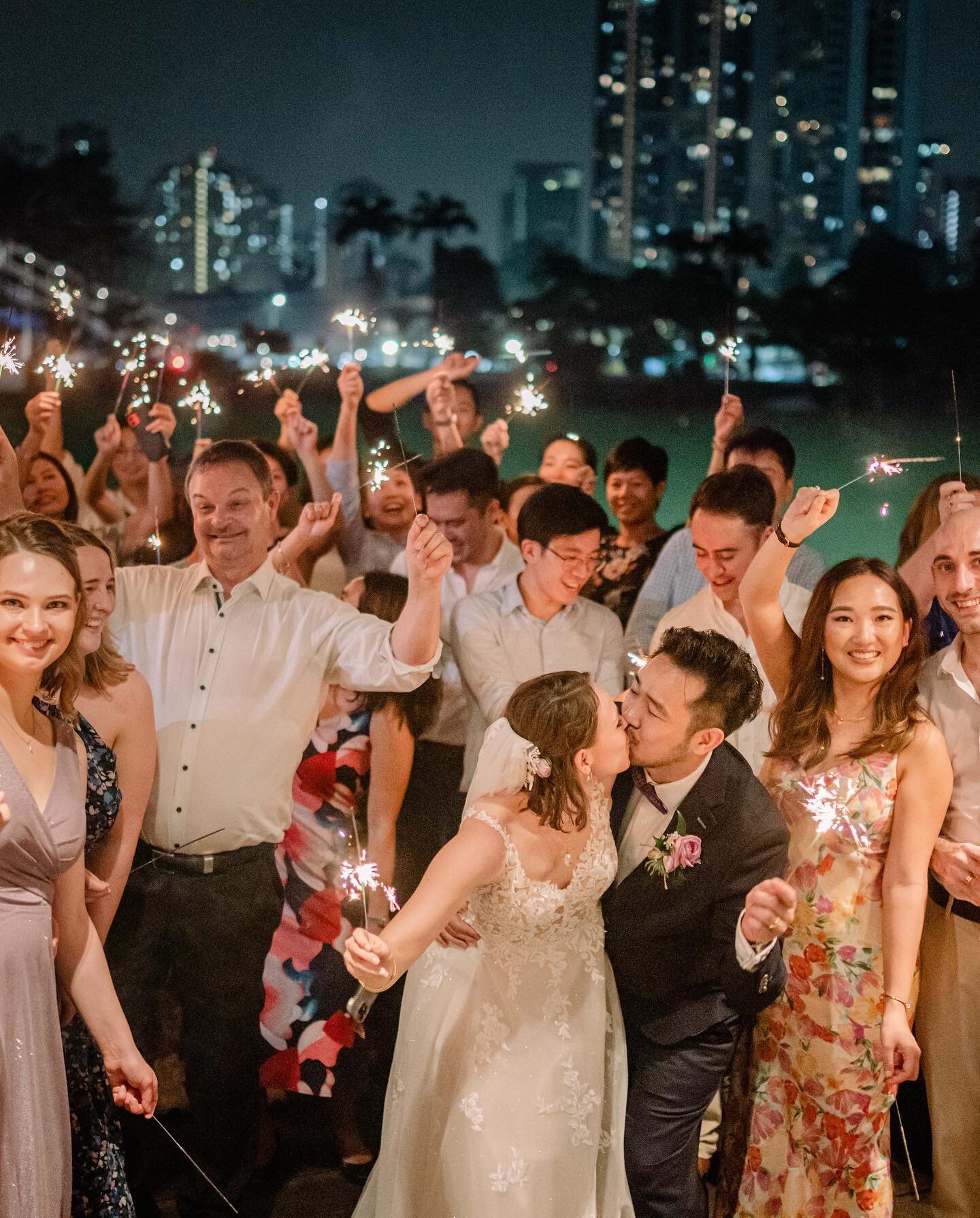 It was a picture-perfect day as we celebrated the beautiful union of Jason and Katrina at the Singapore Polo Club! 🐎 The stunning venue was the perfect backdrop for their special day - from the heartfelt ceremony to the lively reception, there was n