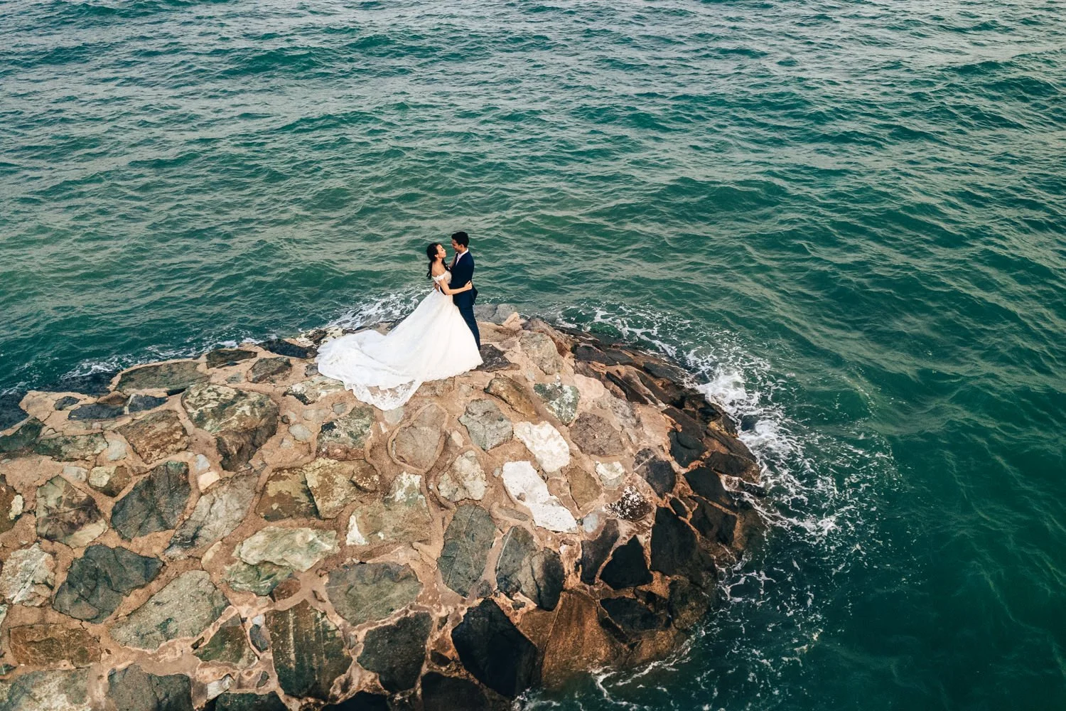 Danielle & Tim - Postwedding (12 of 14).jpg