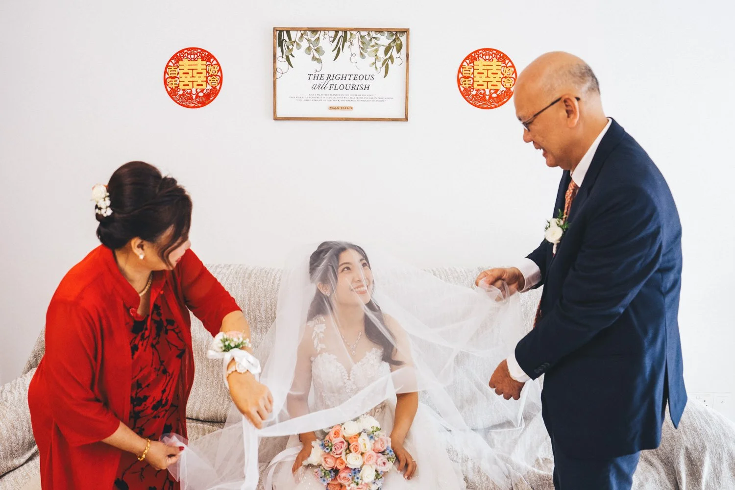 Hannah & Nic - Wedding (7 of 42).jpg