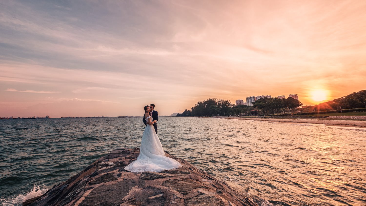 Danielle & Tim - Postwedding (10 of 14).jpg