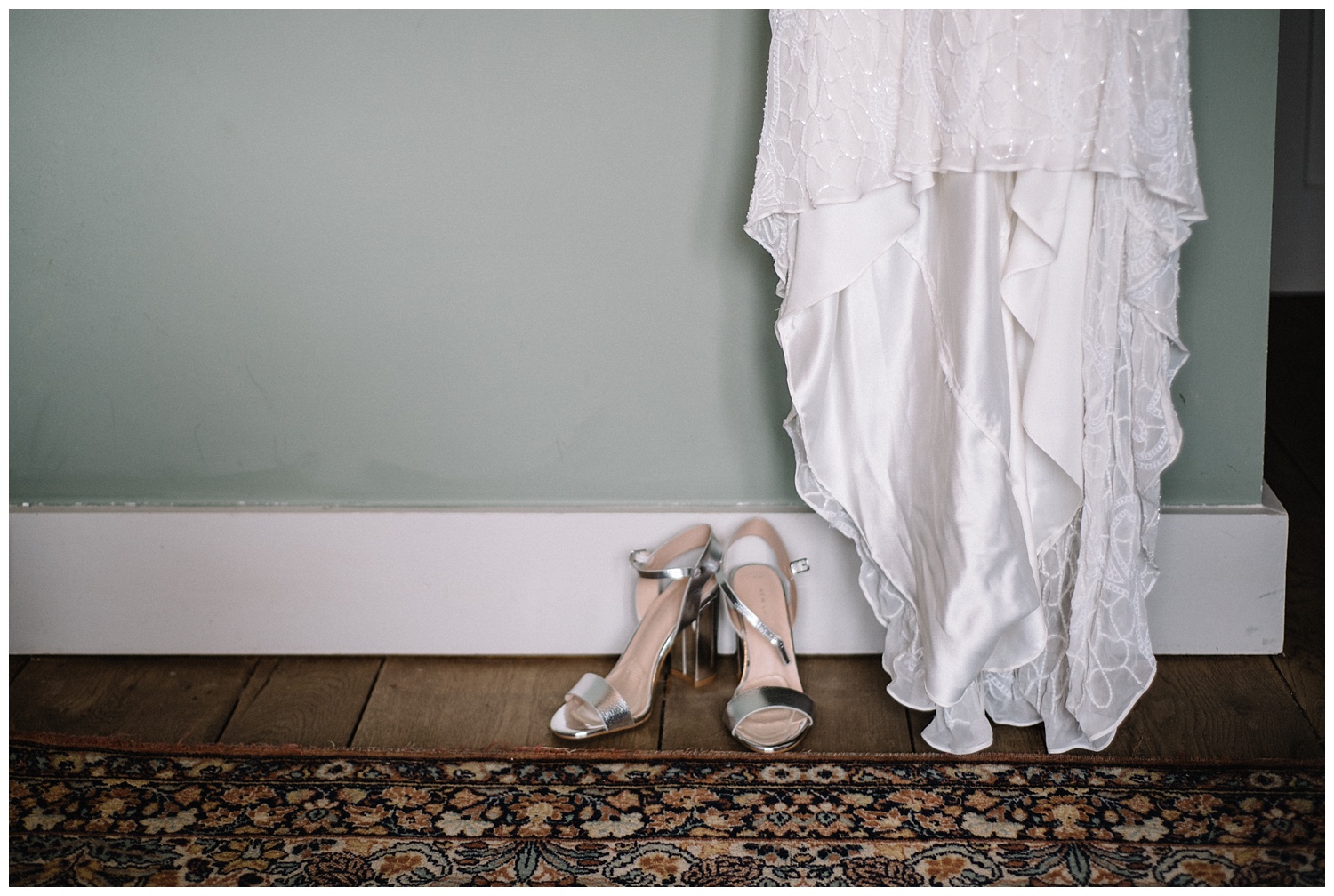 The bell in ticehurst wedding photographer_0014.jpg