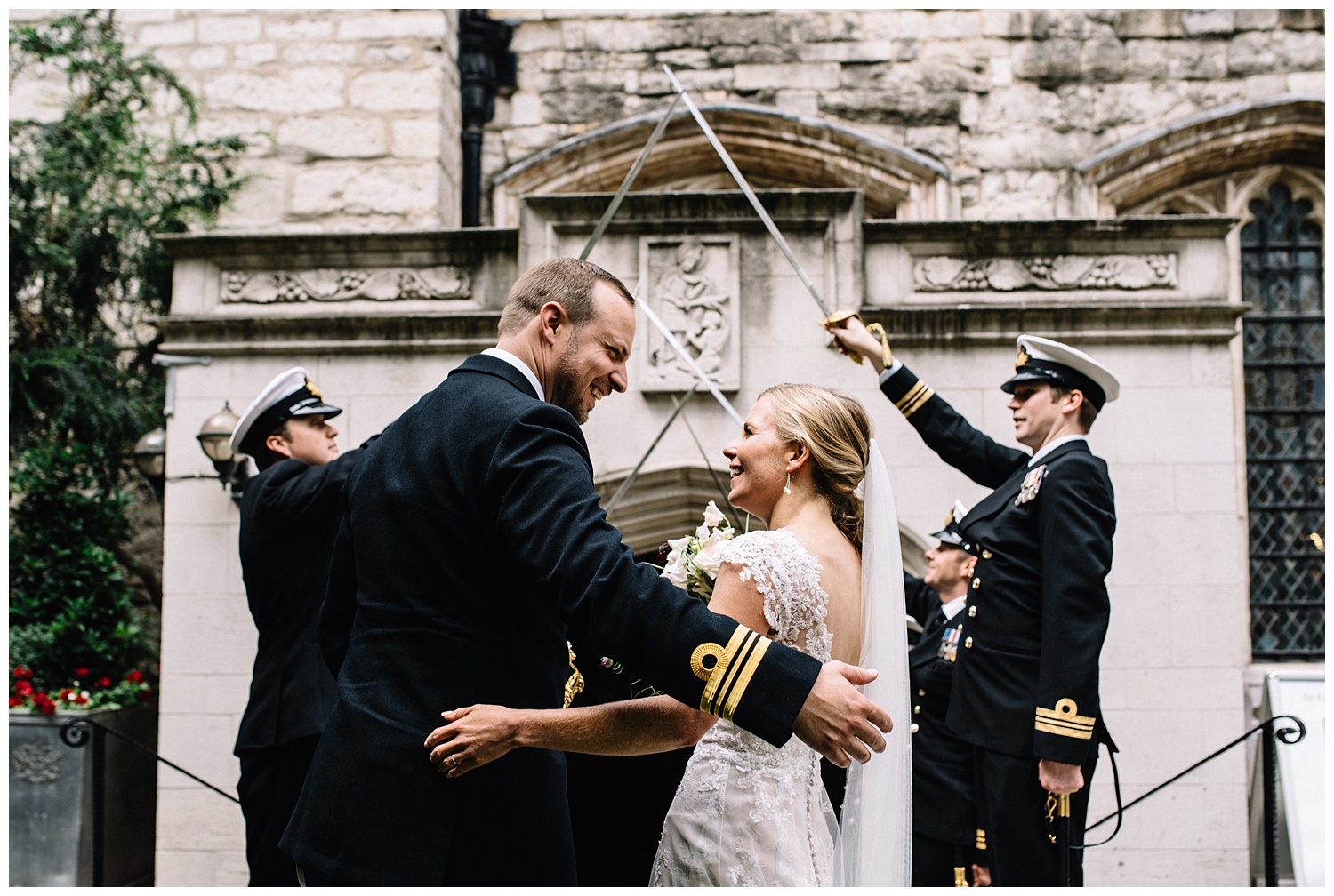 London Alternative Wedding Photographer the Lamb Leadenhall Market-34.jpg