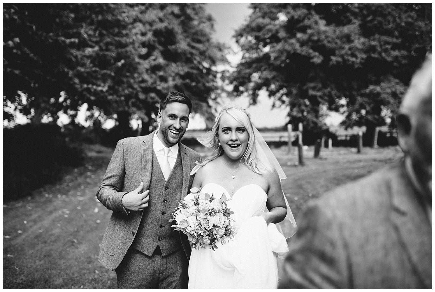 Buckinghamshire alternative wedding photographer_0039.jpg