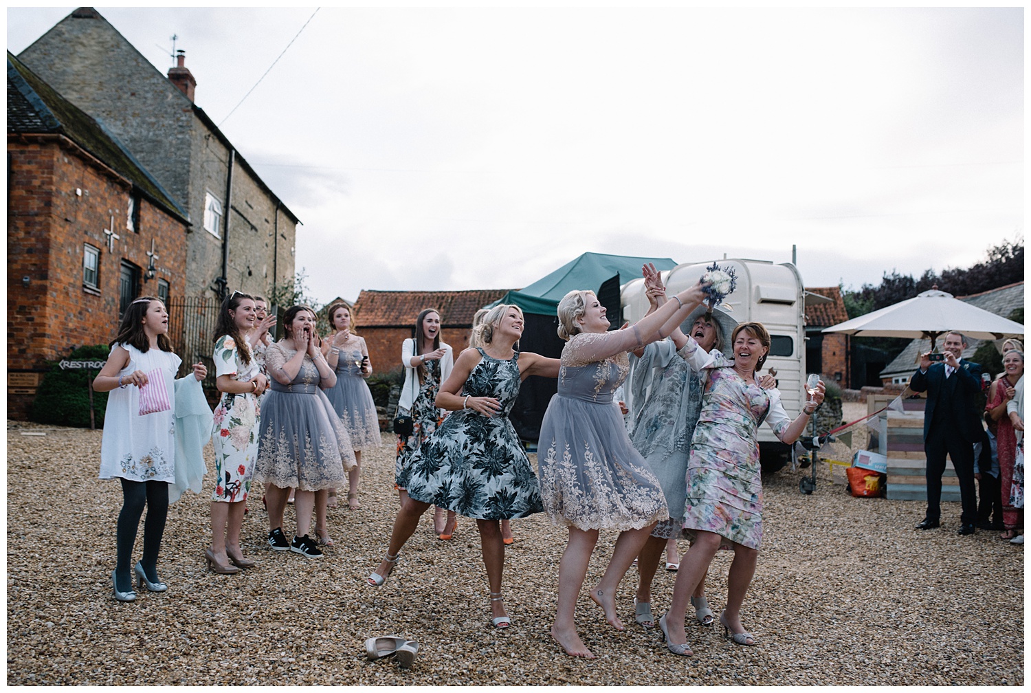 Buckinghamshire alternative wedding photographer_0076.jpg