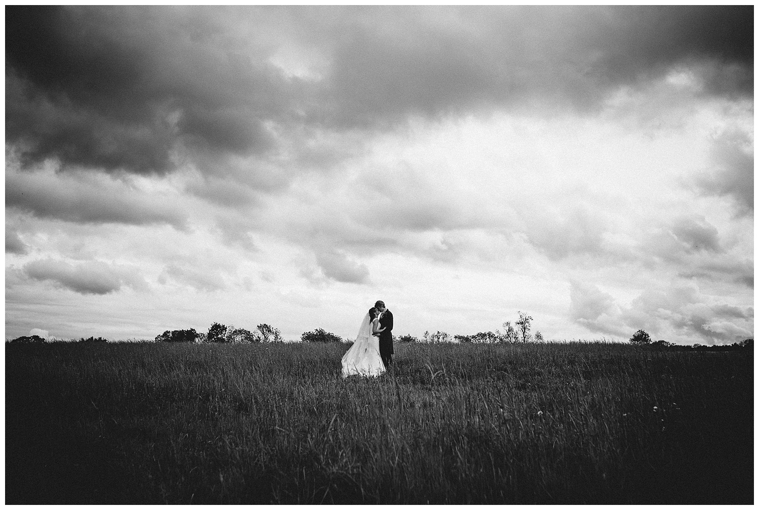 Laura and Gav Warwickshire Wedding Photographer-60.jpg