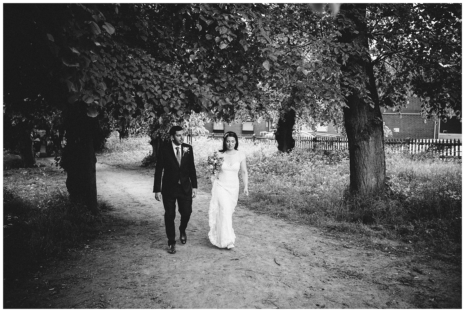 Buckinghamshire Wedding Photographer-38.jpg