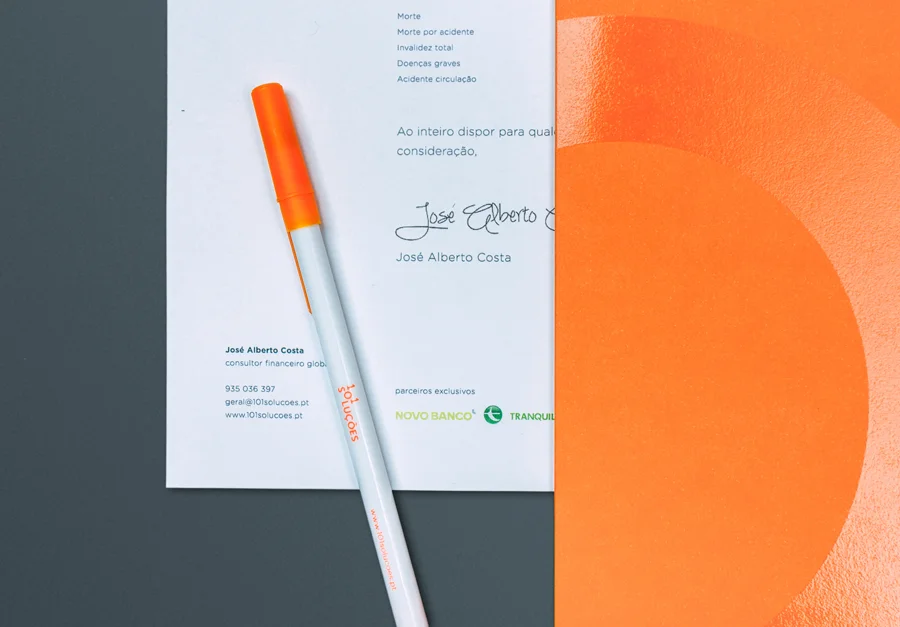 101 Soluções visual identity by Gen Design Studio