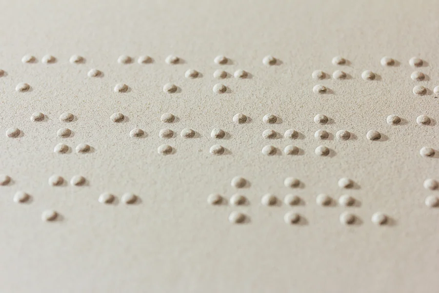 UMinho 2017 anniversary magazine by gen design studio