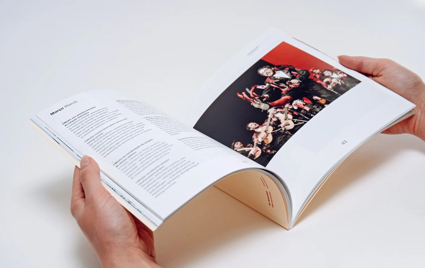 Revista UMinho 2018 by Gen design studio