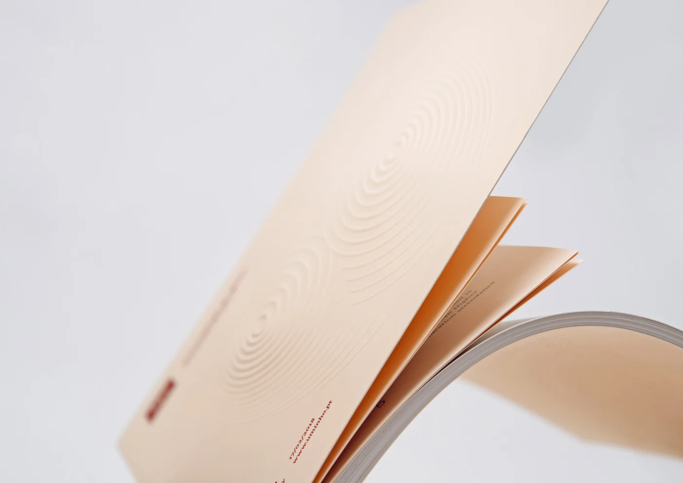 Revista UMinho 2018 by Gen design studio