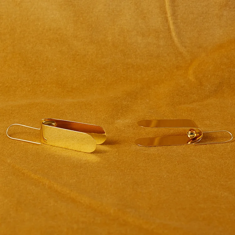 Ball Bend earrings 4.jpg
