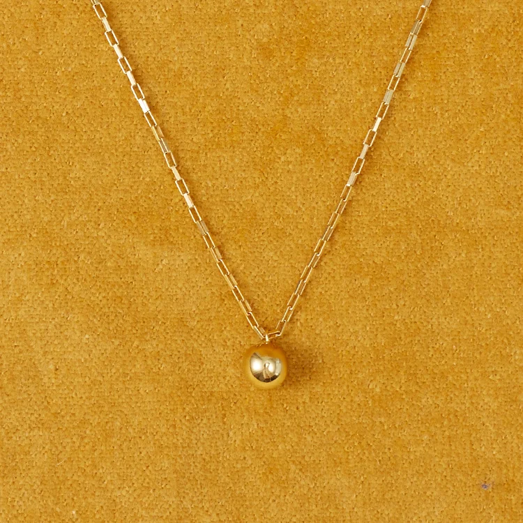 solid ball necklace 1.jpg