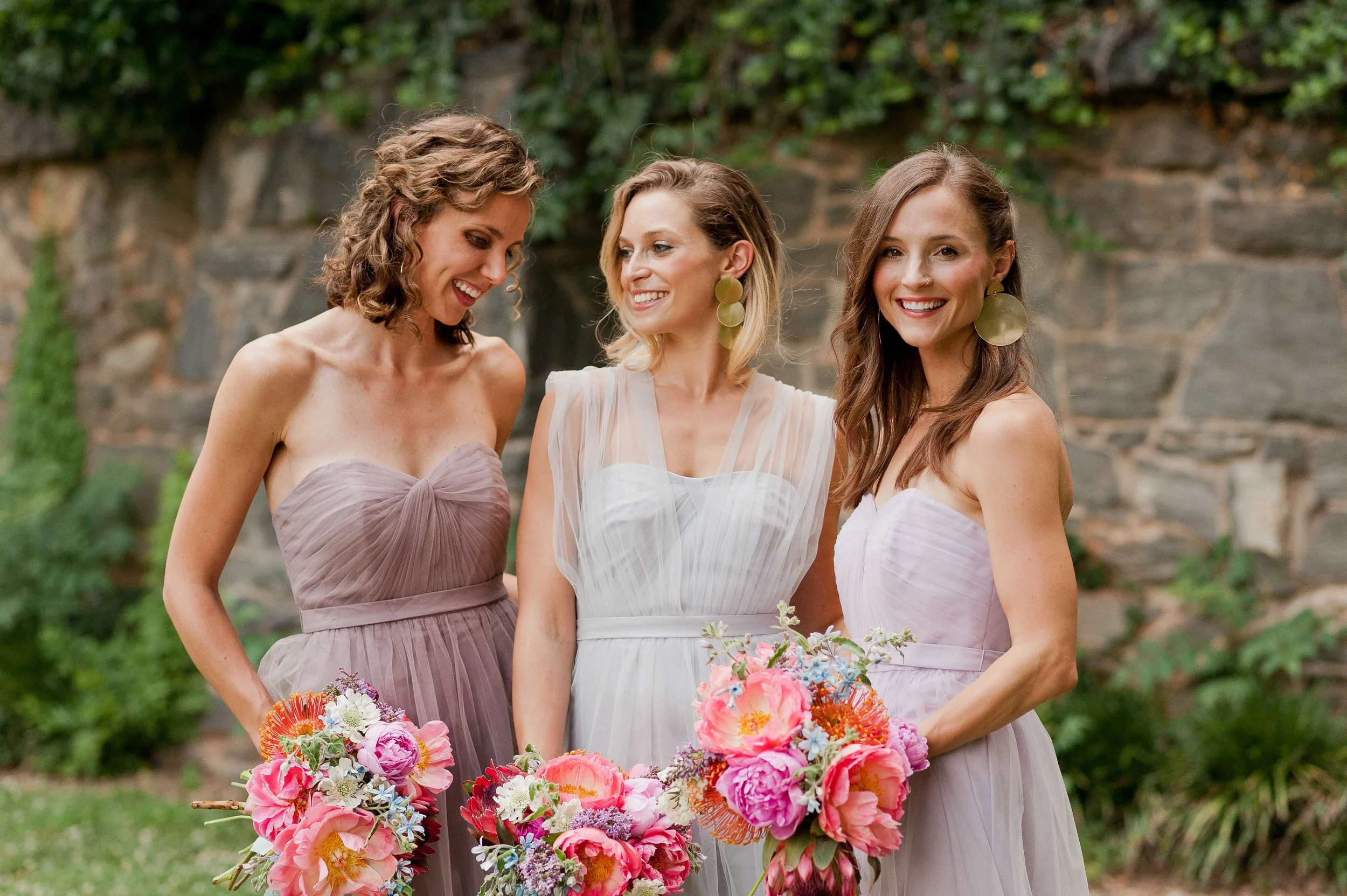 Paper&Stitch_Blog_DavidsBridal_WEB+Co_Bridesmaids_Accessories_Brittni_Mehlhoff_Amelia_Lawrence_Photo+Co_Bridesmaids_Sponsored_Brittni_Mehlhoff_Amelia_Lawrence_Photo_WEB-3.jpg