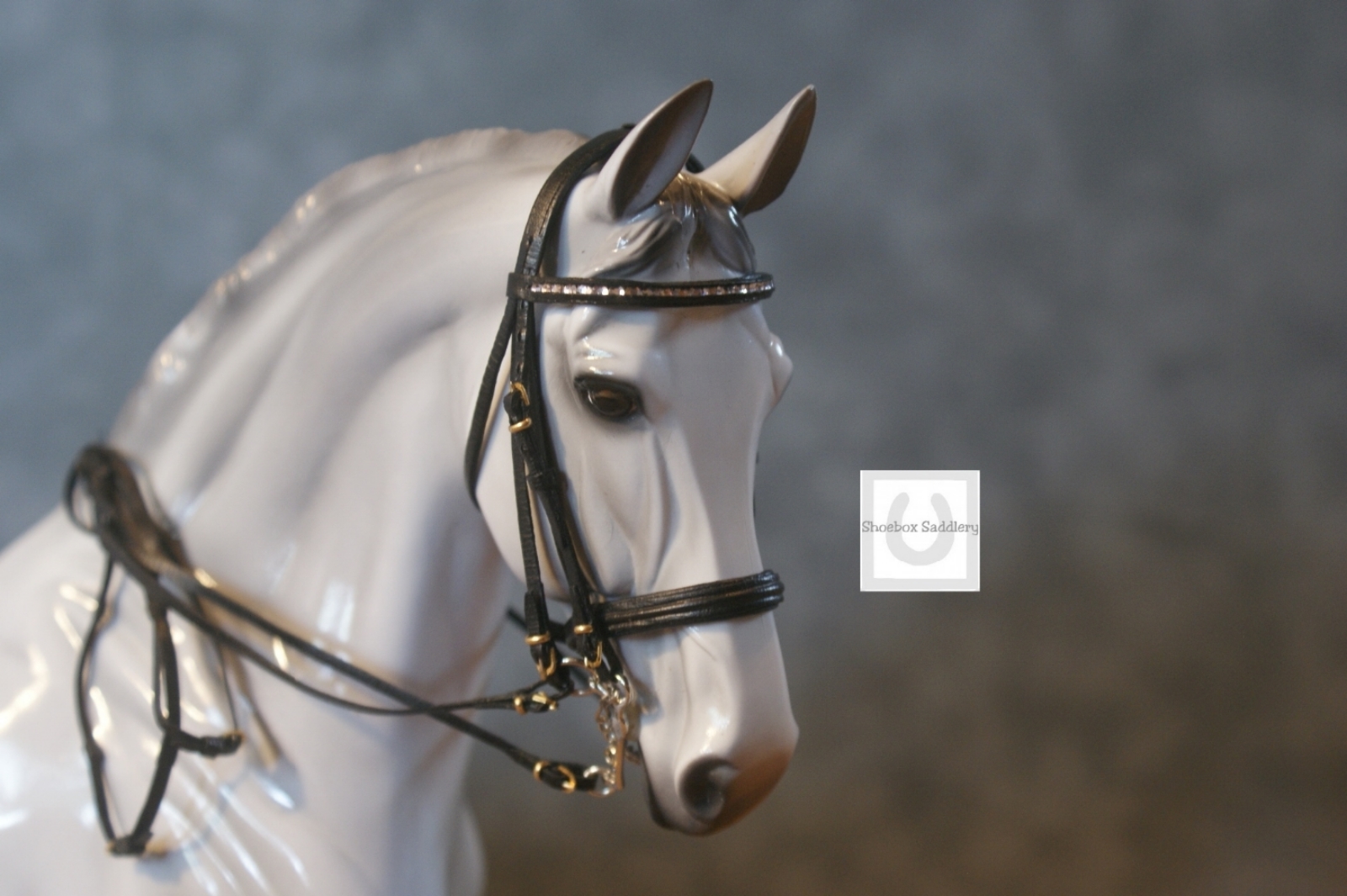 Traditional Swarovski crystal full dressage bridle w/gold keepers