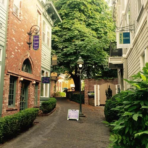FairhavenAlleyway.jpg