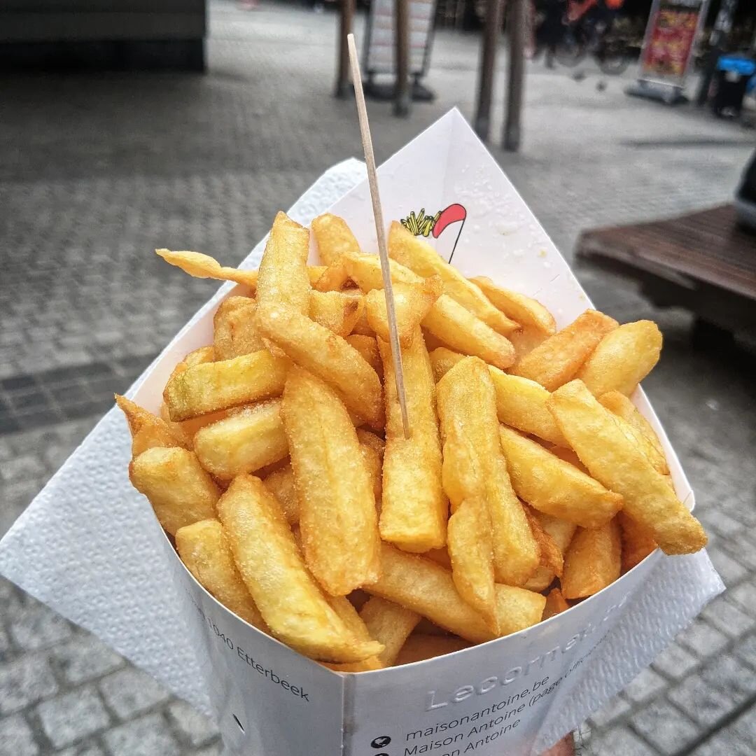 My favorite frites place, Maison Antoine, in Brussels, Belgium. Lunch and dinner. If they were open, it would be breakfast too. #frites #fries #potatoes #frenchfries
