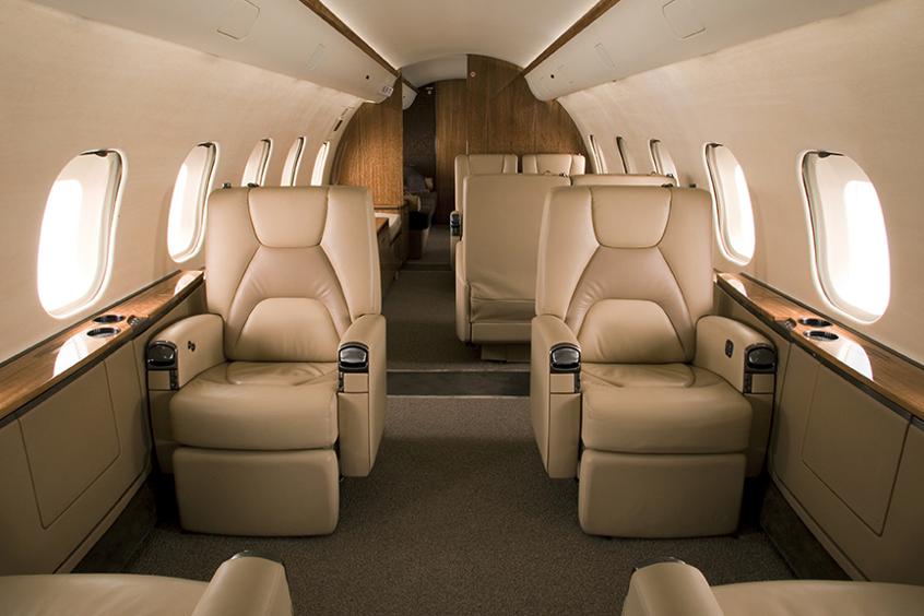 Bombardier-Global-Express-PrivateFly-AA9552.jpg