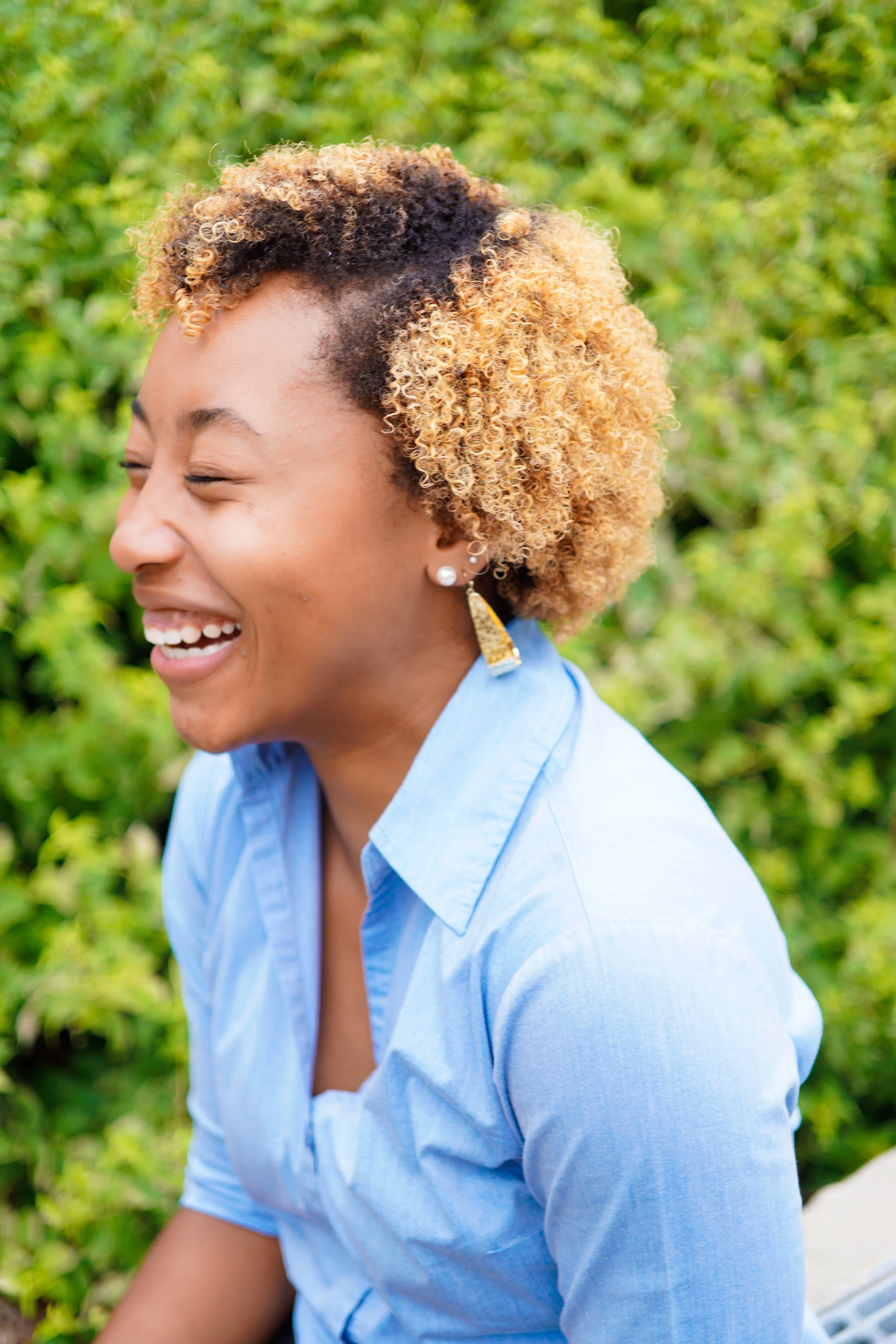 "We take in life experiences through our senses. What we taste, smell, feel, hear and see shaped into memories. For me it's all about capturing visual moments. Memories throughout life can fade, but pictures last." - Atiyah Hamilton | Photographer