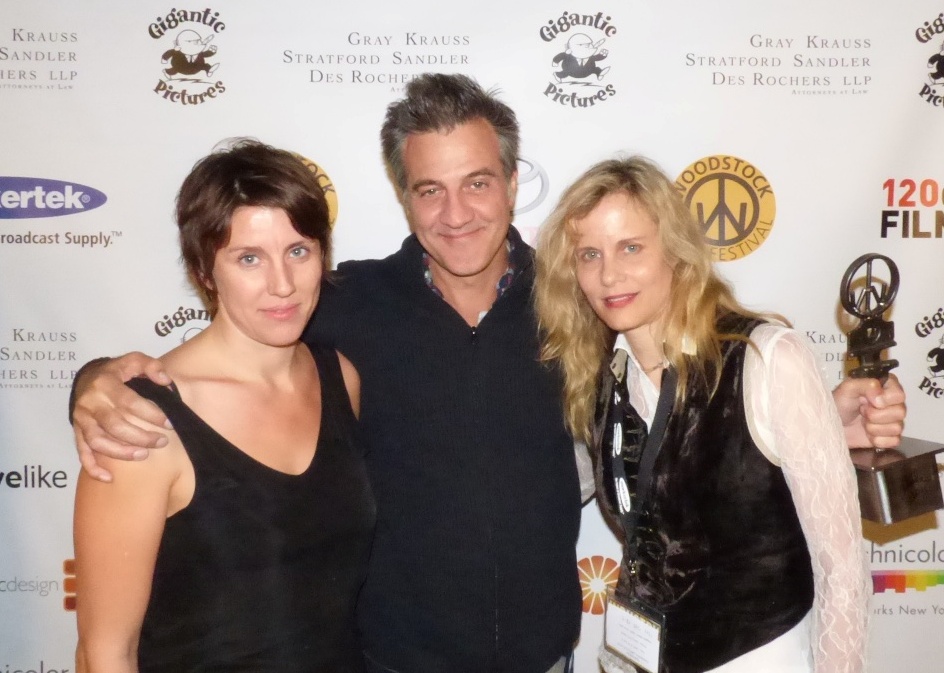 Jurors Leah Meyerhoff and Lori Singer with Ultra Indie winner Ross Partridge (LAMB) at 2015 Maverick Awards 
