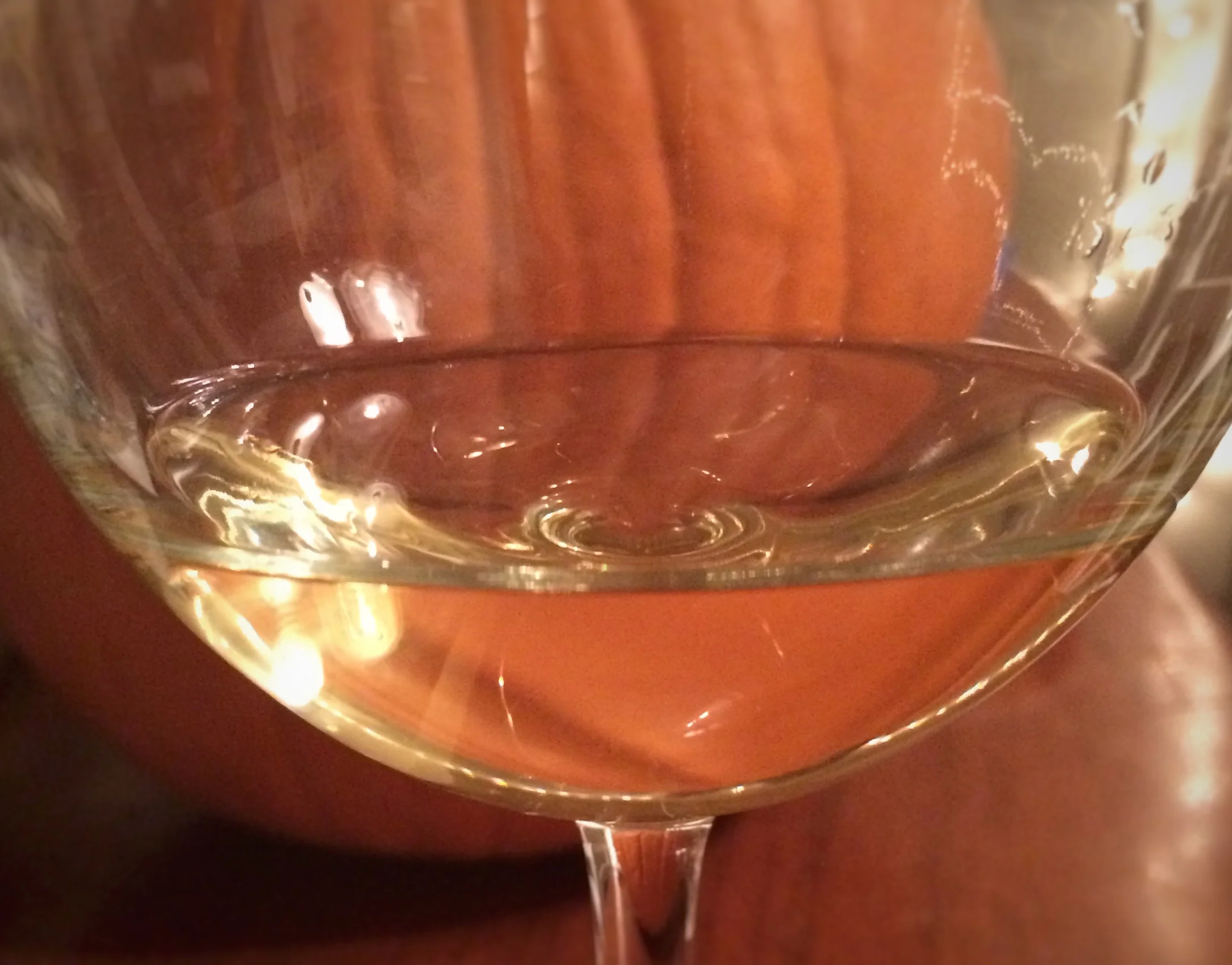 It's kind of the color of olive oil to be honest... but I mean that in a totally good way.&nbsp;