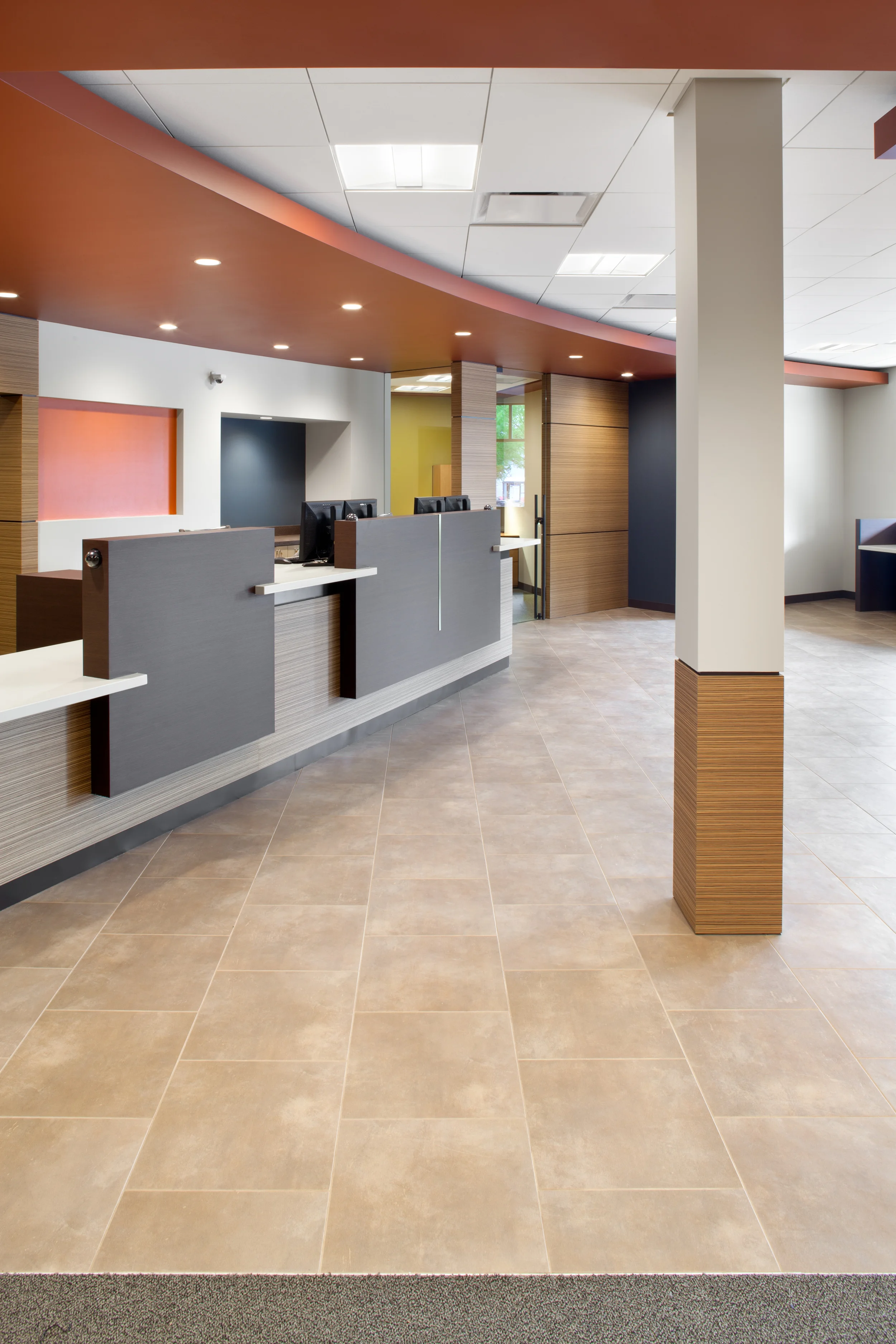 AdvantisFrmnt-JoshPartee-4650-lobby-02.jpg