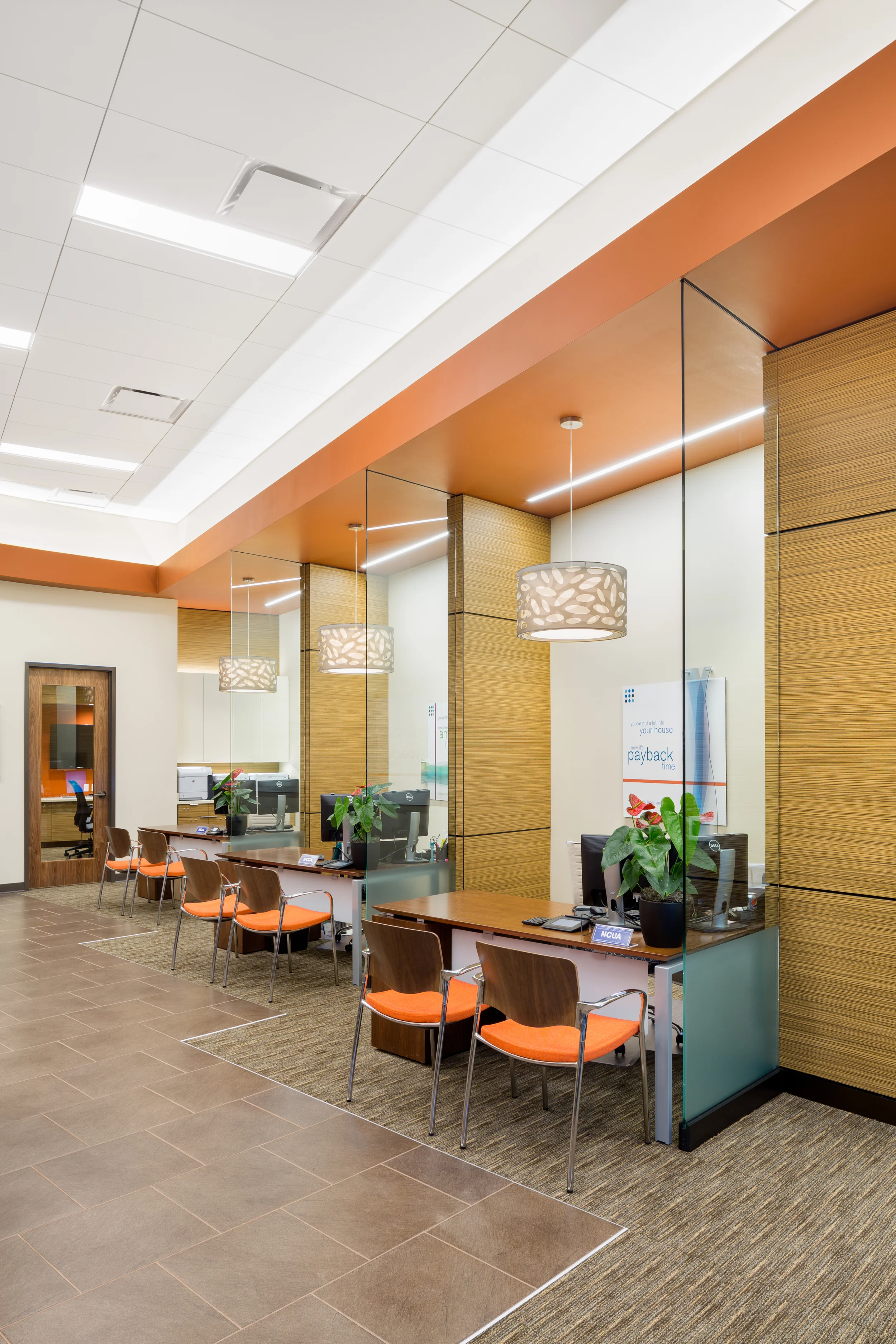 Advantis-WestLinn-JoshPartee-8546-stations.jpg