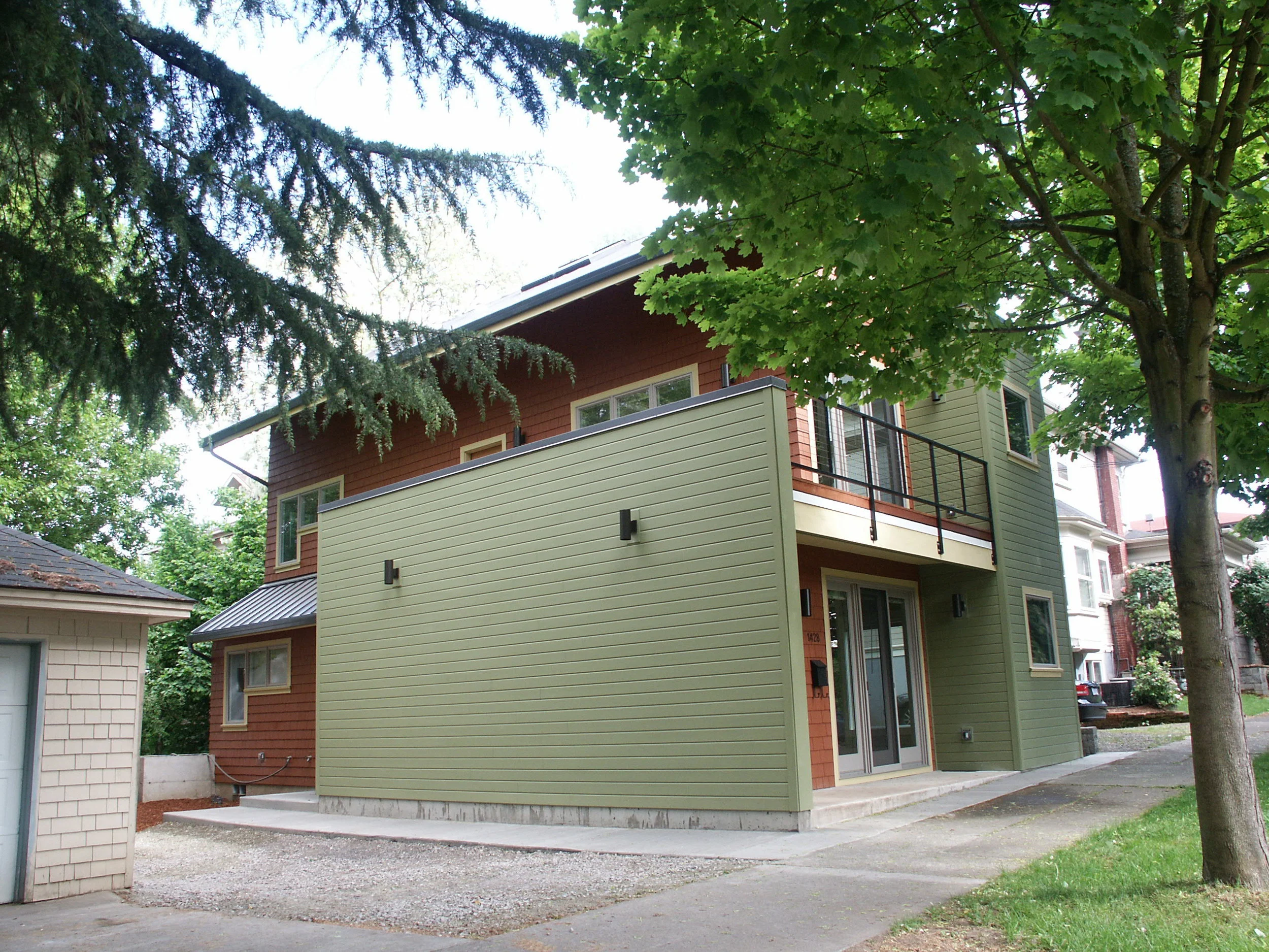 26th ave over-under townhouse