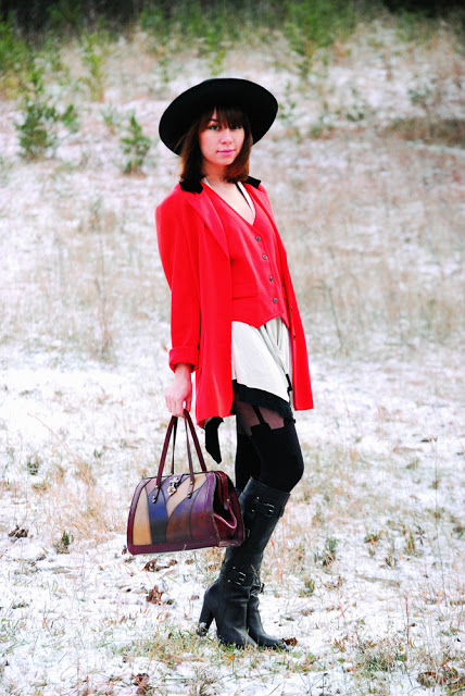 red+jkt+red+vest_09a_1000.jpg