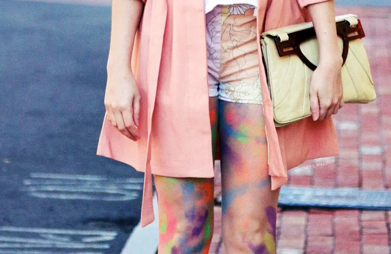 alaLadywolf_whitney+s+williams_paint+stroke+tights+DIY_014_800X520.jpg