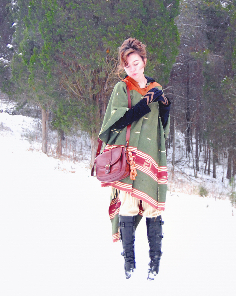 poncho_02a.jpg
