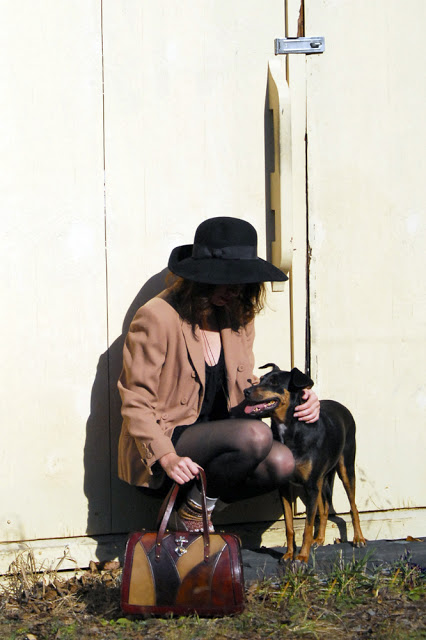 taupe+and+black_04.jpg