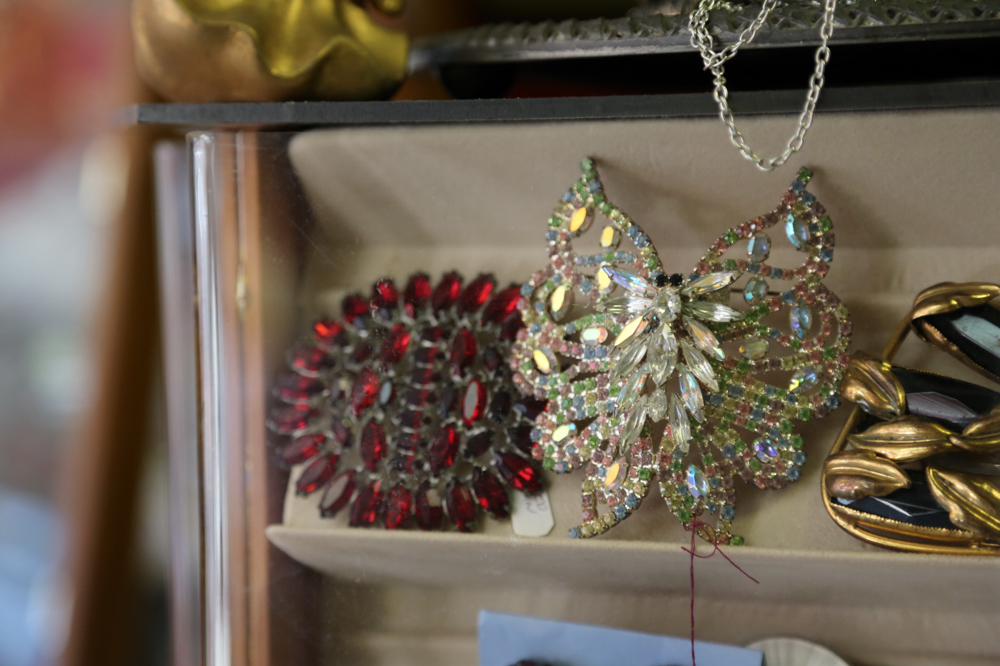 Unique+Treasures_003.jpg