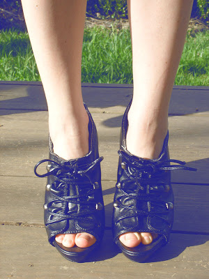 shoes1.jpg