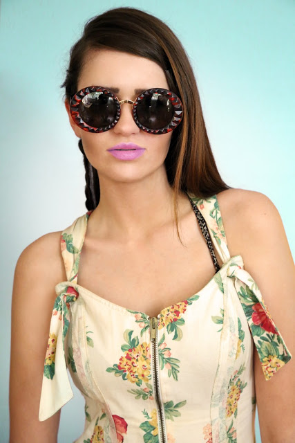 BLOG_Moriah_Tortoise+Sunnies_02.jpg