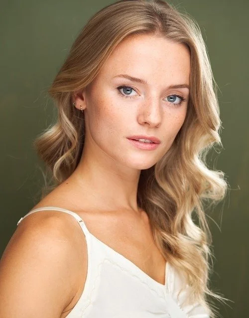 MILLIE GIBBONS 1.jpg