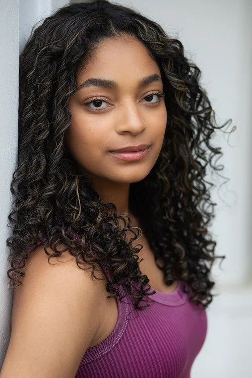 SELENA ROBINSON 3.jpg