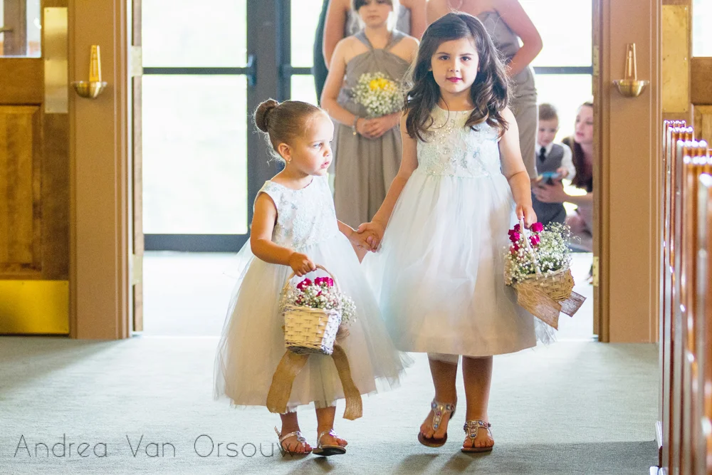 flower_girls_down_aisle.jpg